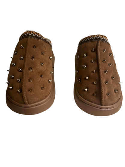 Spiked Fur Slippers (Tan)