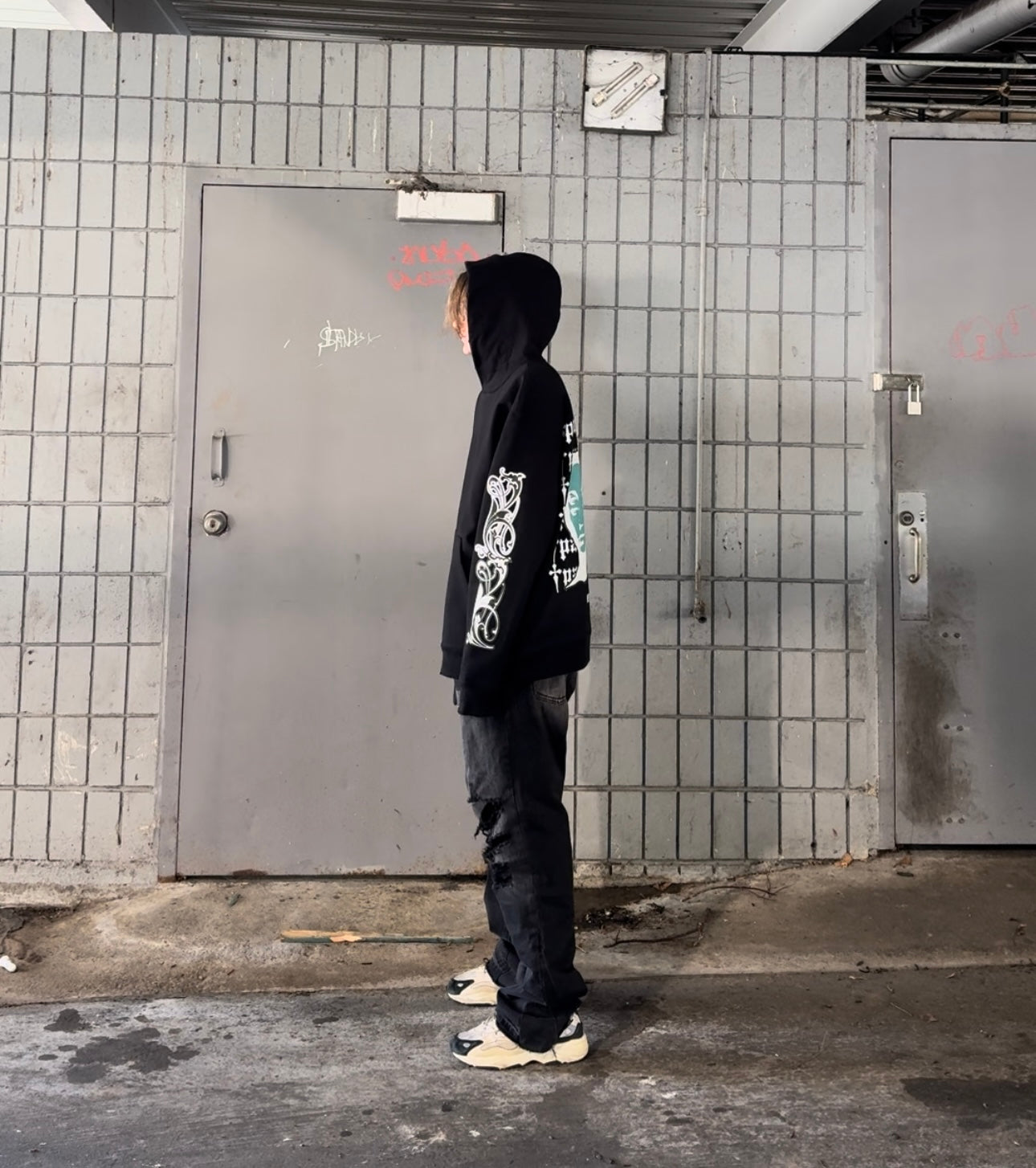 '2 Faced' Distressed Hoodie